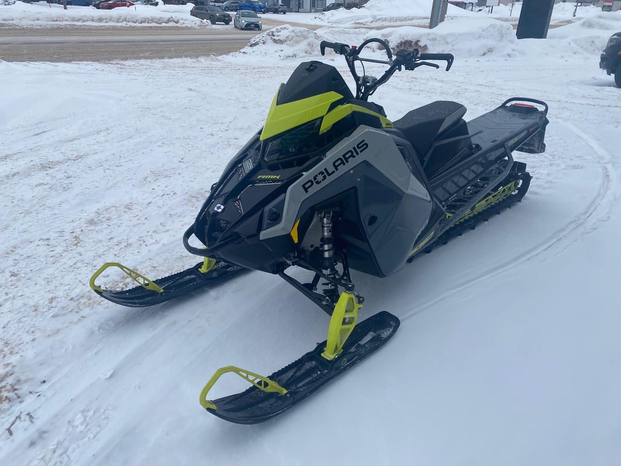 2022 Polaris 650 PRO RMK MATRYX 155  Photo