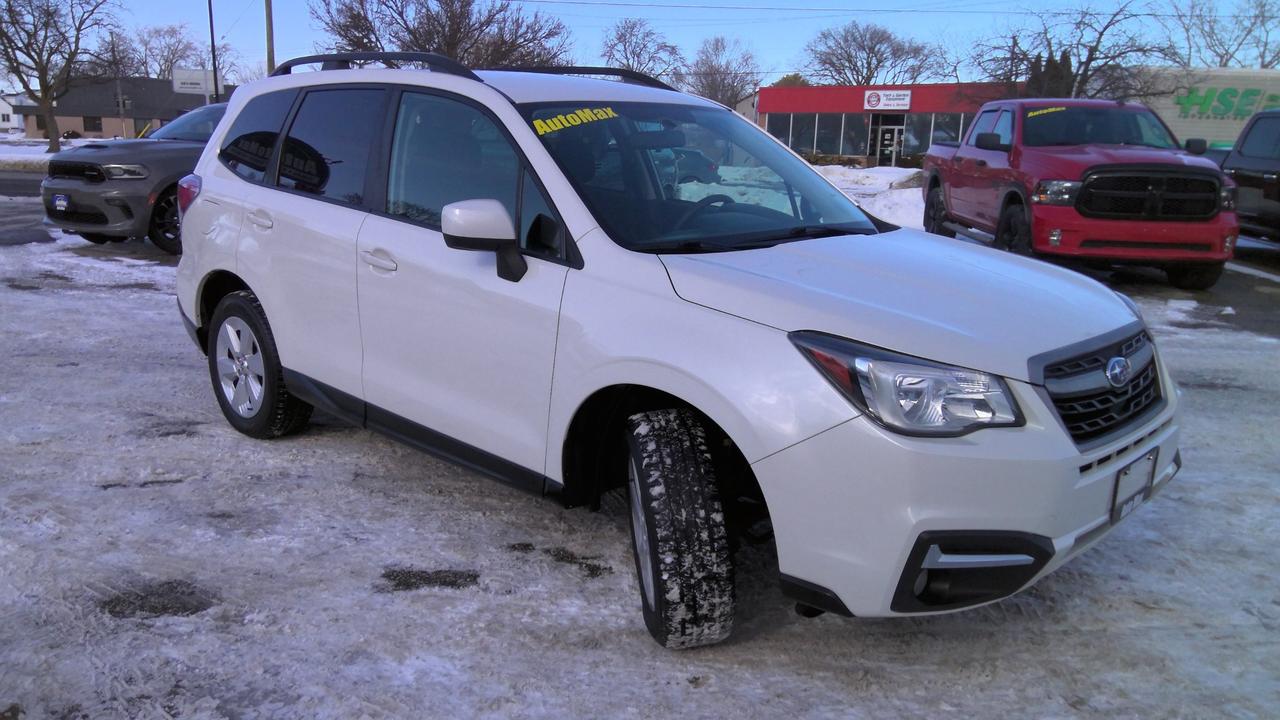 2018 Subaru Forester 2.5i Convenience (CVT) 4dr All-Wheel Drive Photo2