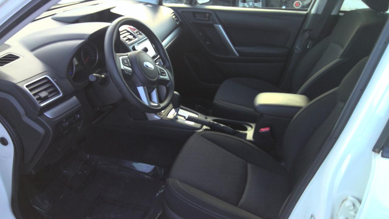 2018 Subaru Forester 2.5i Convenience (CVT) 4dr All-Wheel Drive Photo