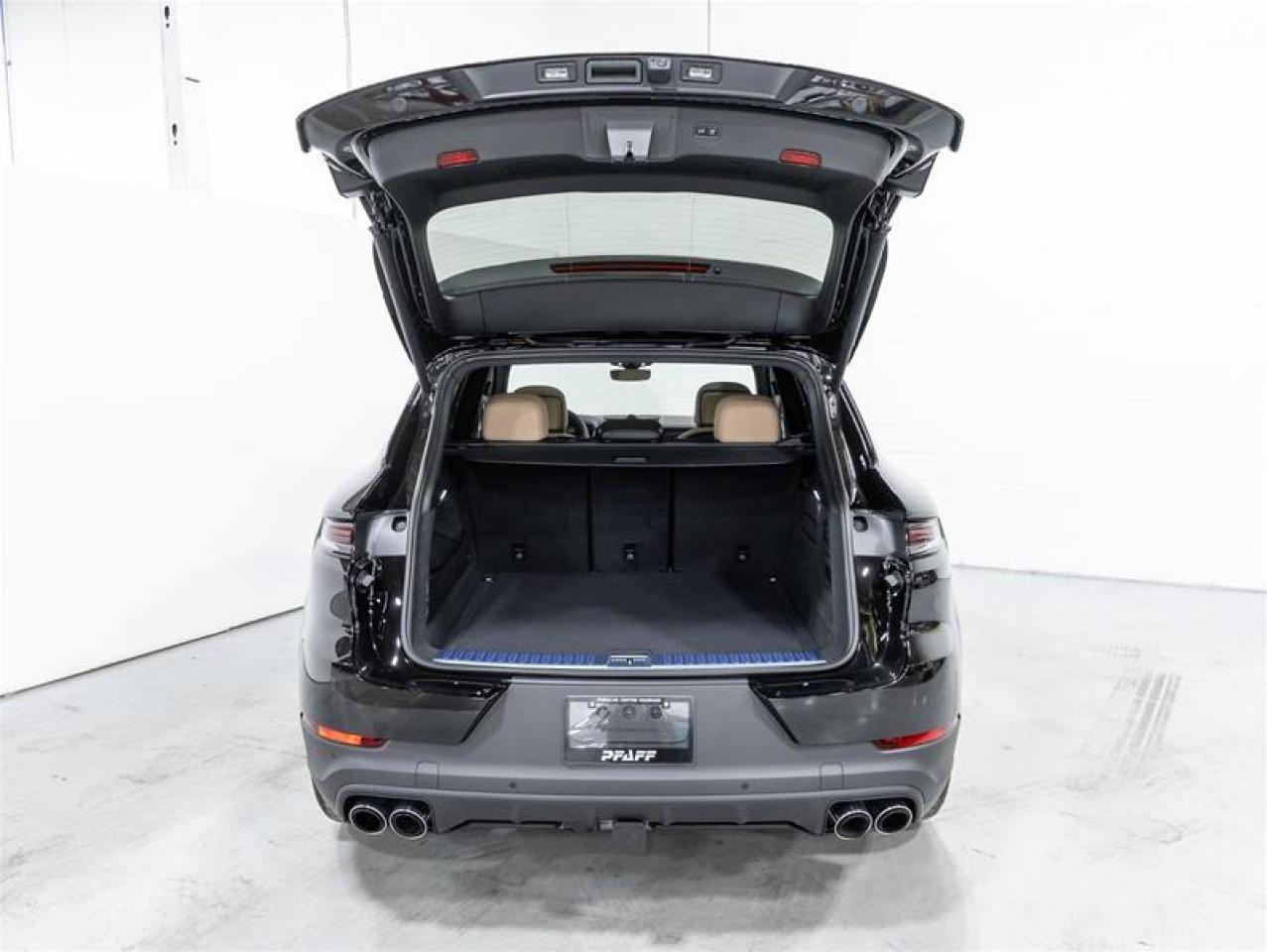 2026 Porsche Cayenne  Photo