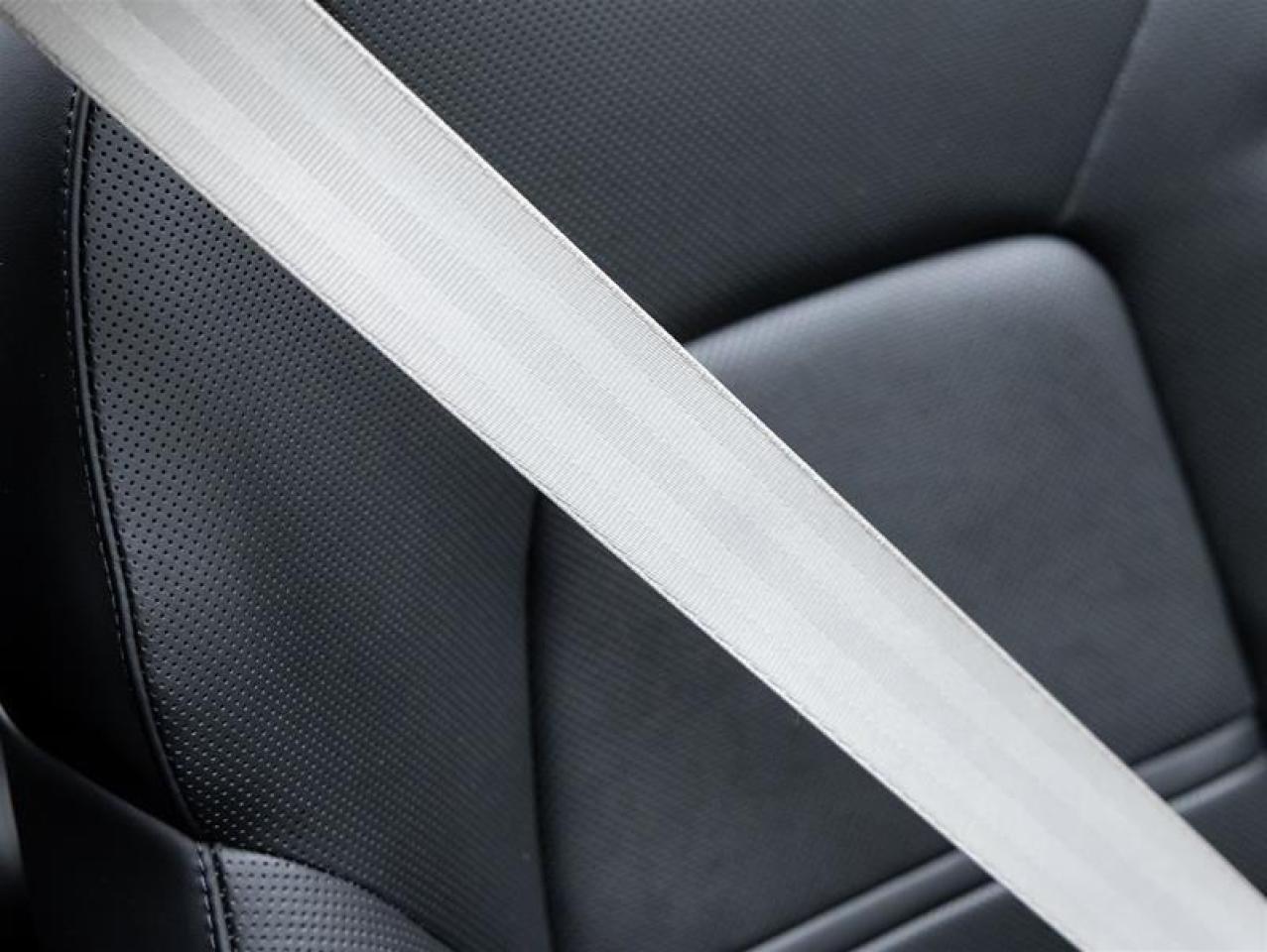 2023 Porsche Cayenne e-Hybrid  Photo