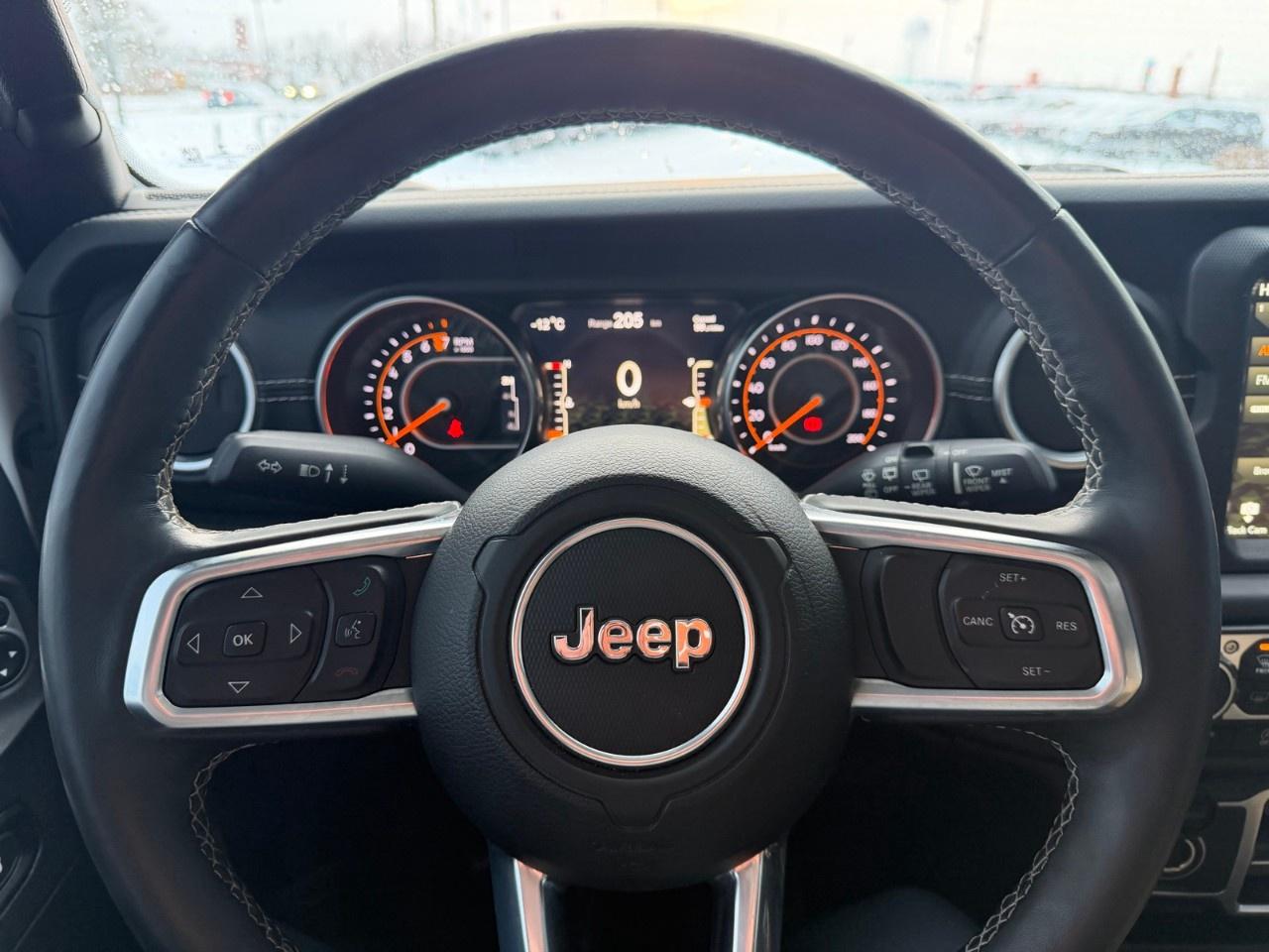 2018 Jeep WRANGLER UNLIMITED Sahara 4x4 Photo