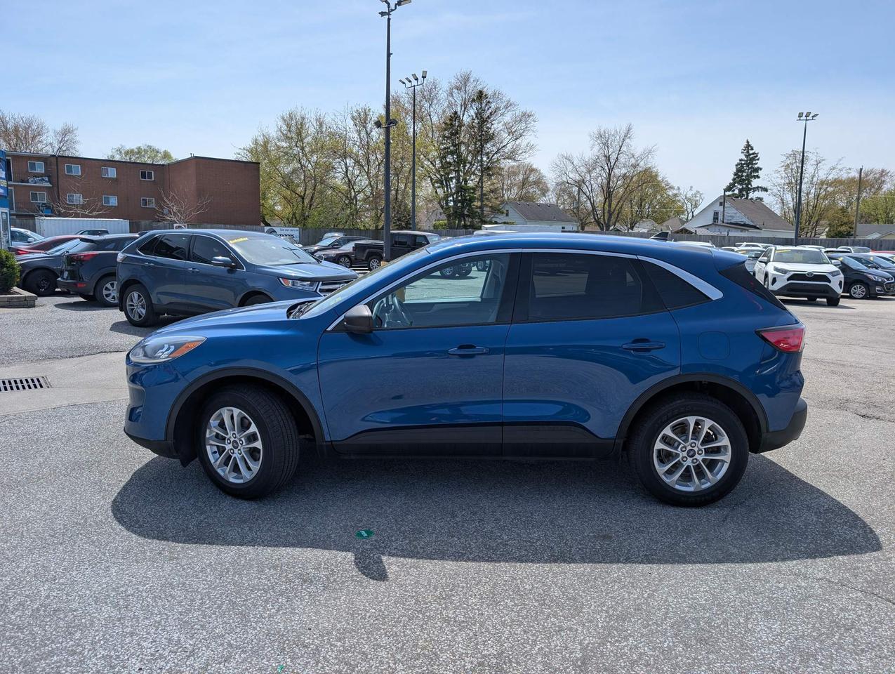 2022 Ford Escape SE 4dr All-Wheel Drive Photo