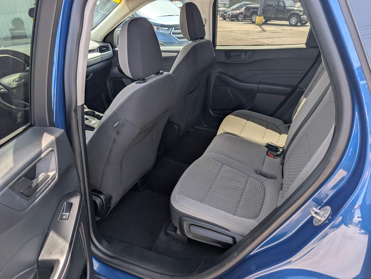 2022 Ford Escape SE 4dr All-Wheel Drive Photo