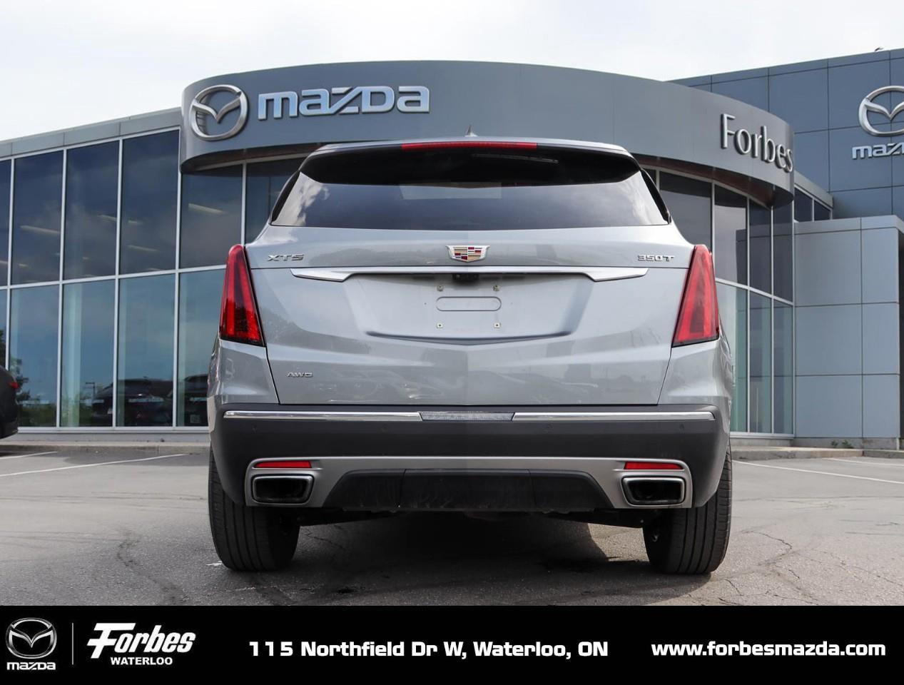 2023 Cadillac XT5 Premium Luxury 4dr All-Wheel Drive Photo3