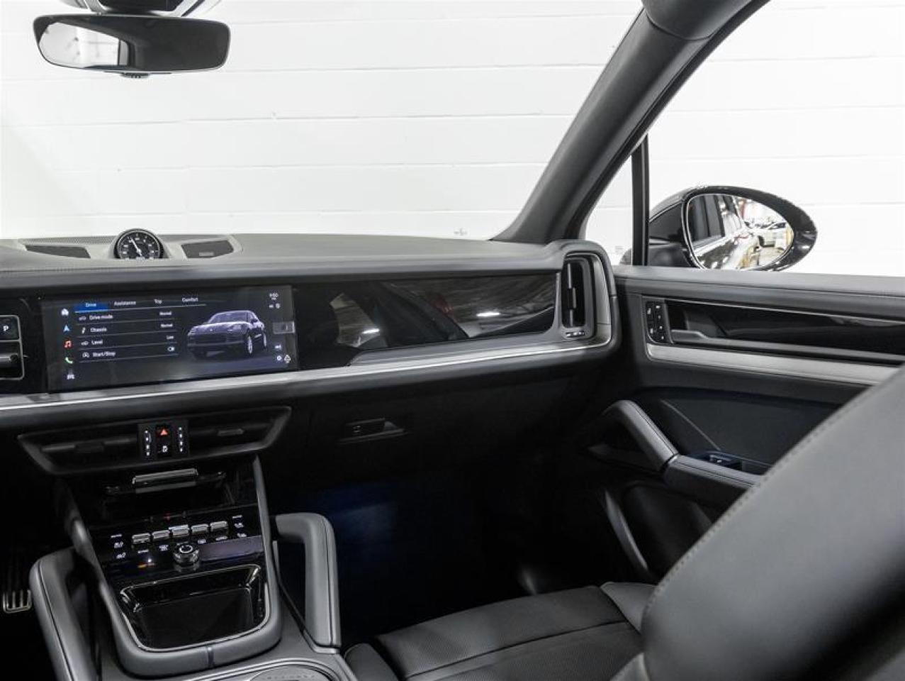 2026 Porsche Cayenne  Photo