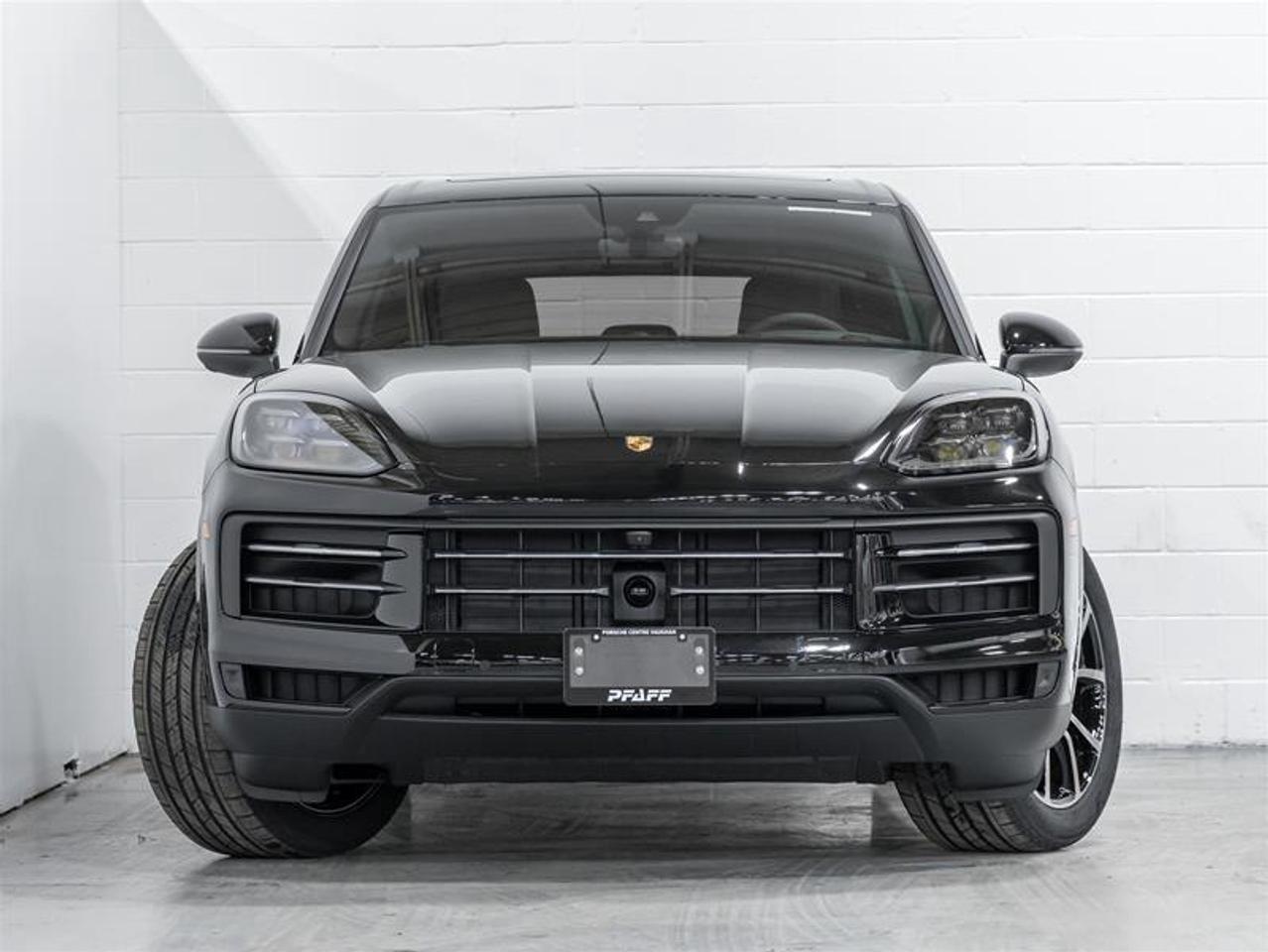 2026 Porsche Cayenne  Photo5