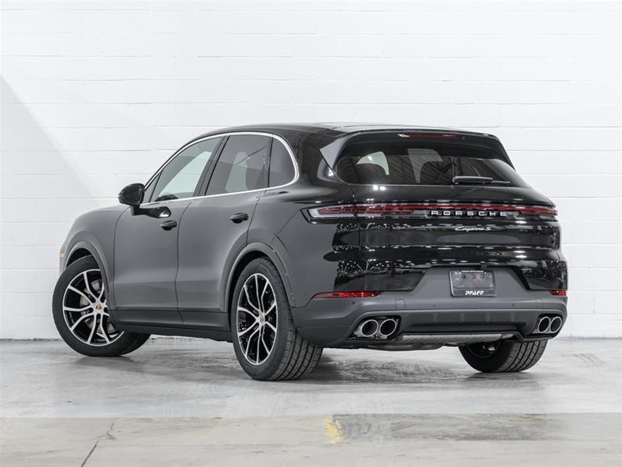 2026 Porsche Cayenne  Photo