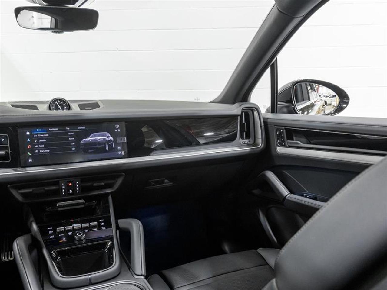 2026 Porsche Cayenne  Photo