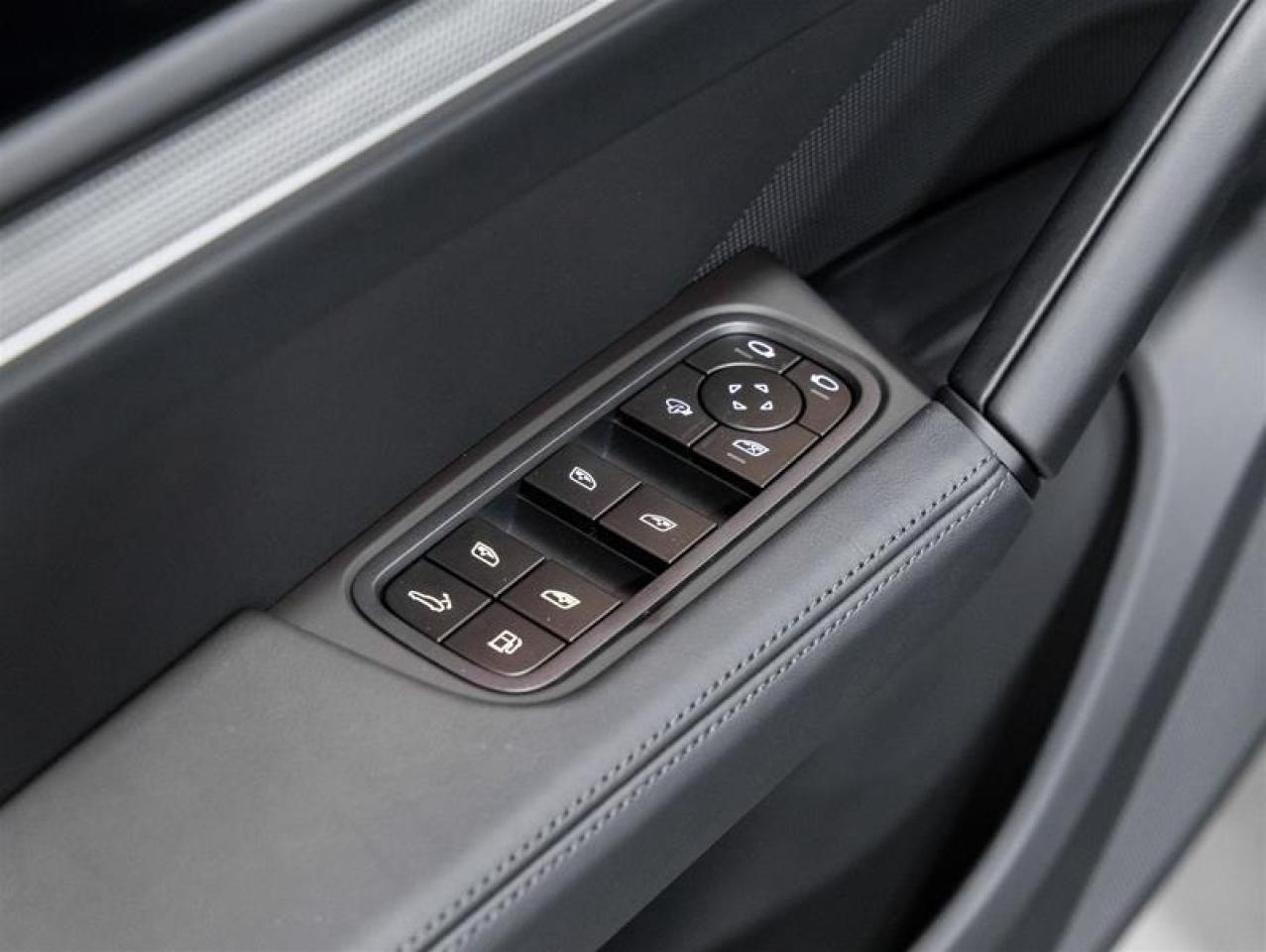 2026 Porsche Cayenne  Photo