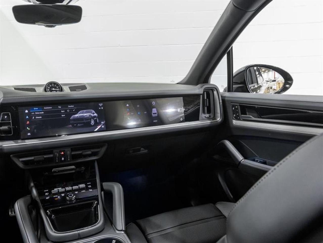 2026 Porsche Cayenne  Photo