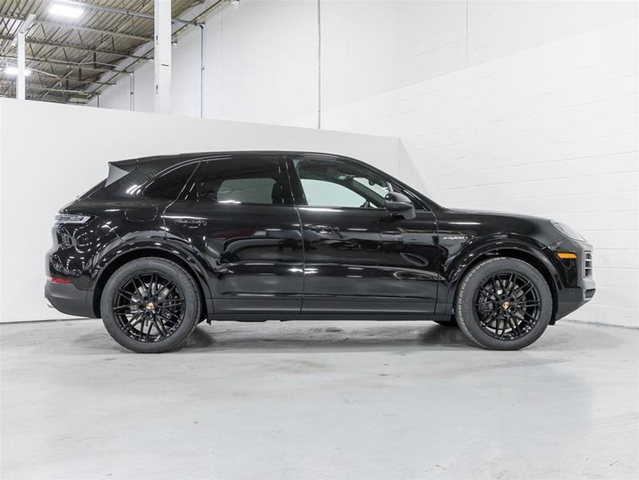 2026 Porsche Cayenne  Photo