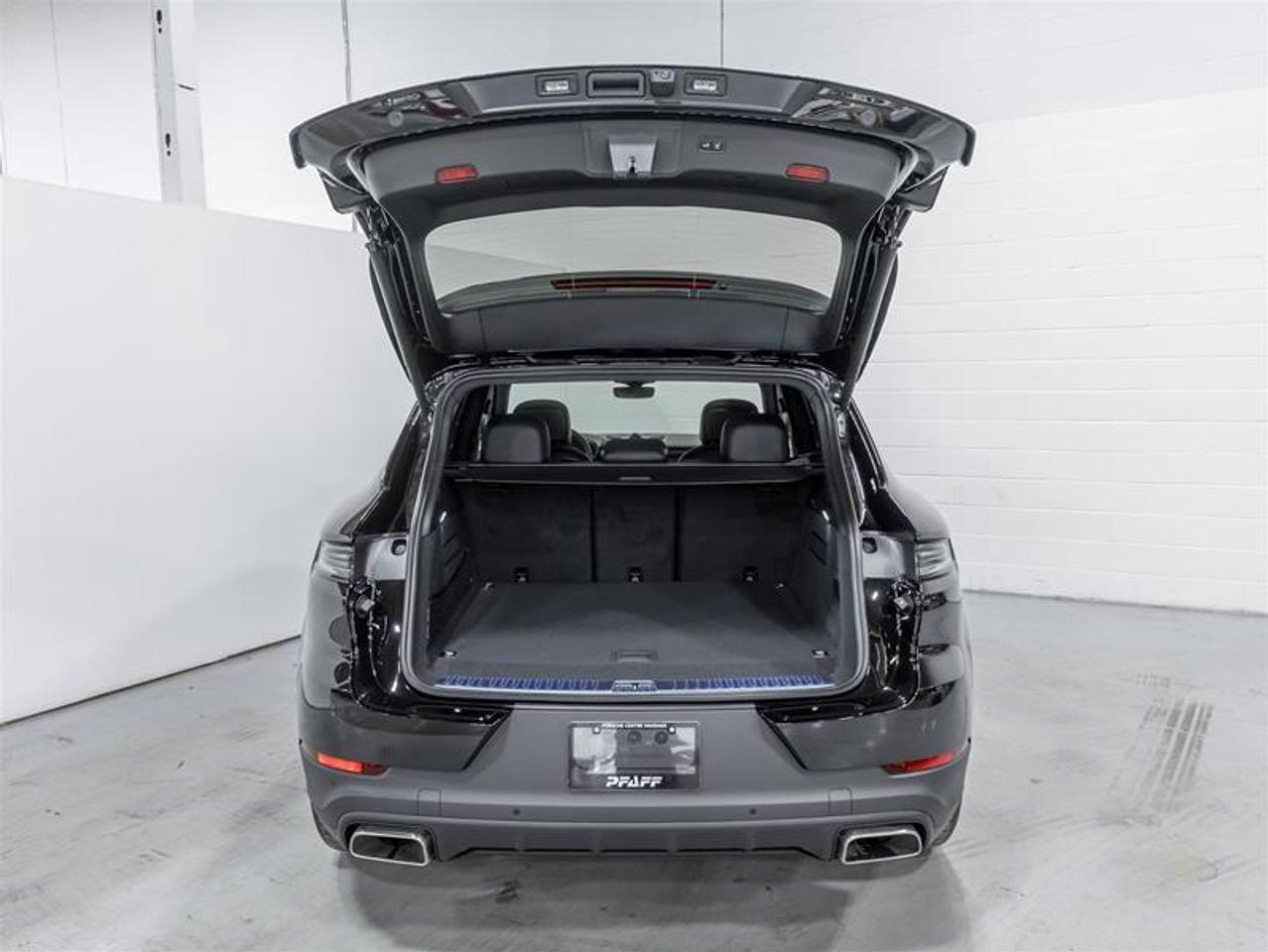 2026 Porsche Cayenne  Photo