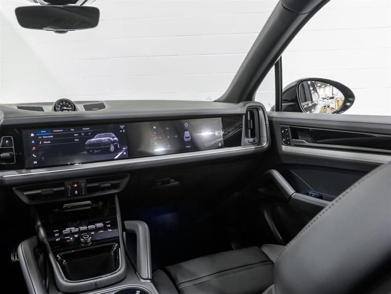 2026 Porsche Cayenne  Photo