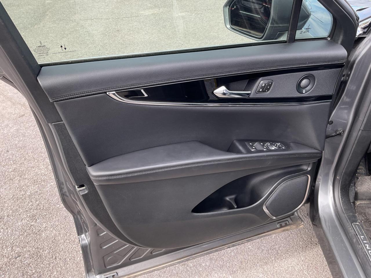 2023 Lincoln Nautilus Reserve 4dr All-Wheel Drive Photo