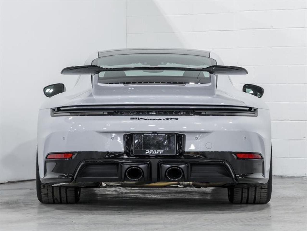 2026 Porsche 911  Photo