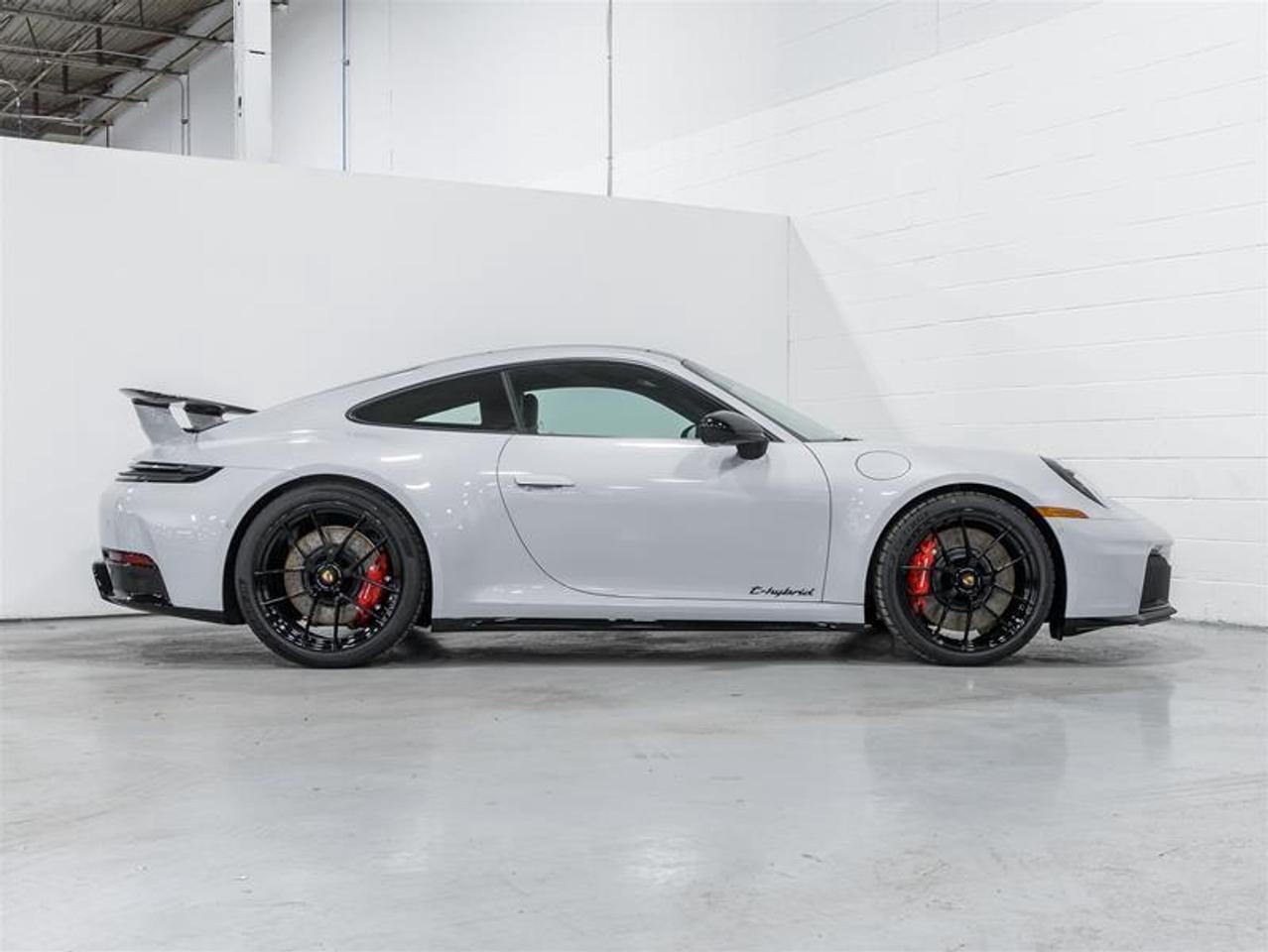 2026 Porsche 911  Photo