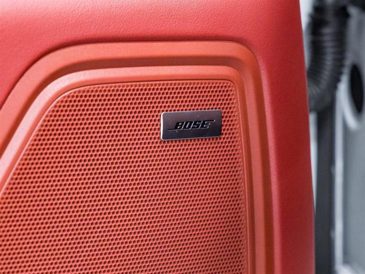 2026 Porsche Macan  Photo