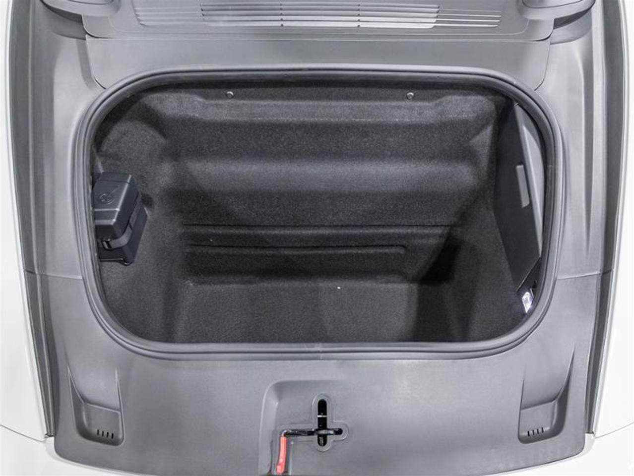 2026 Porsche 911  Photo2