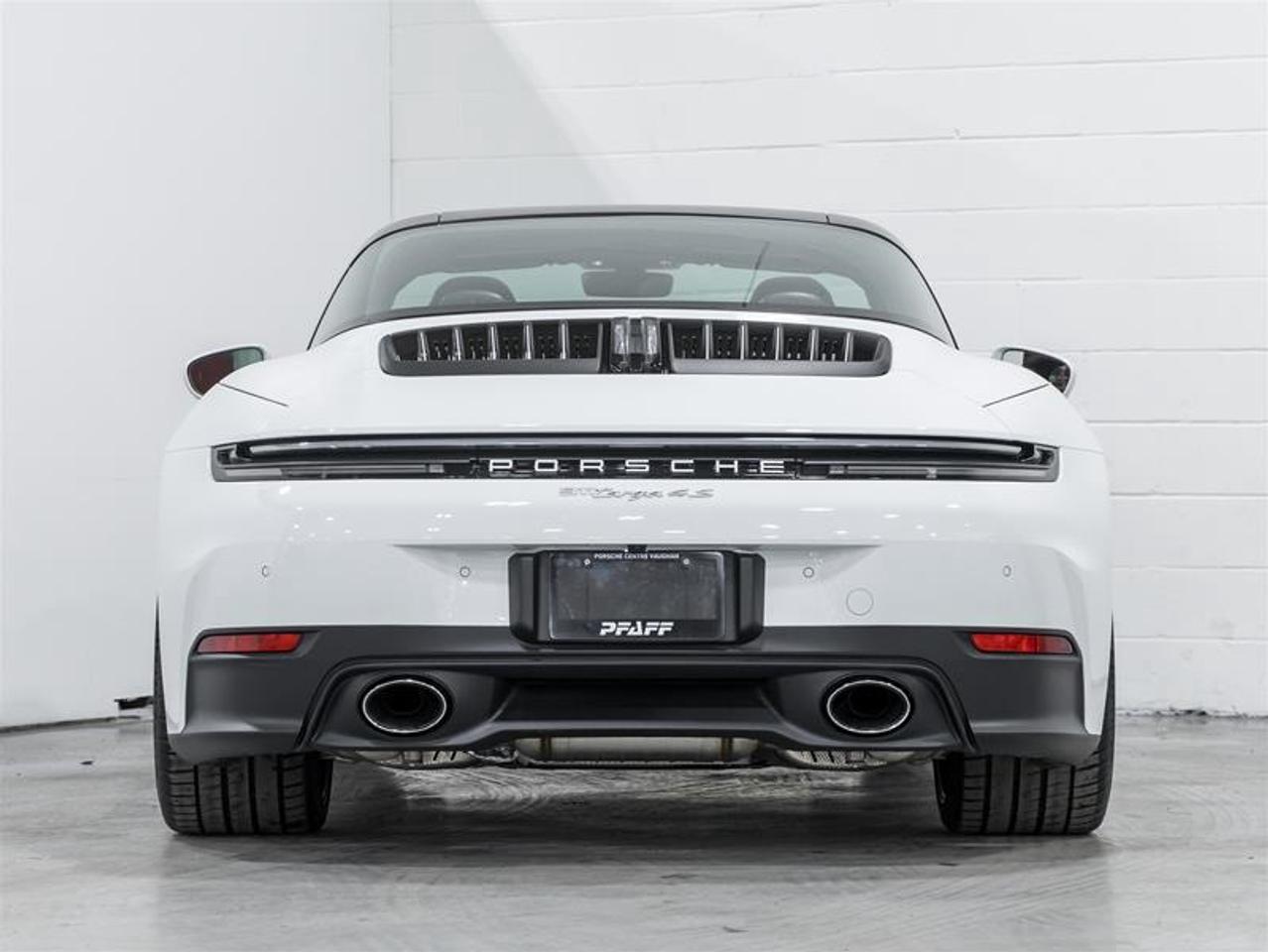 2026 Porsche 911  Photo