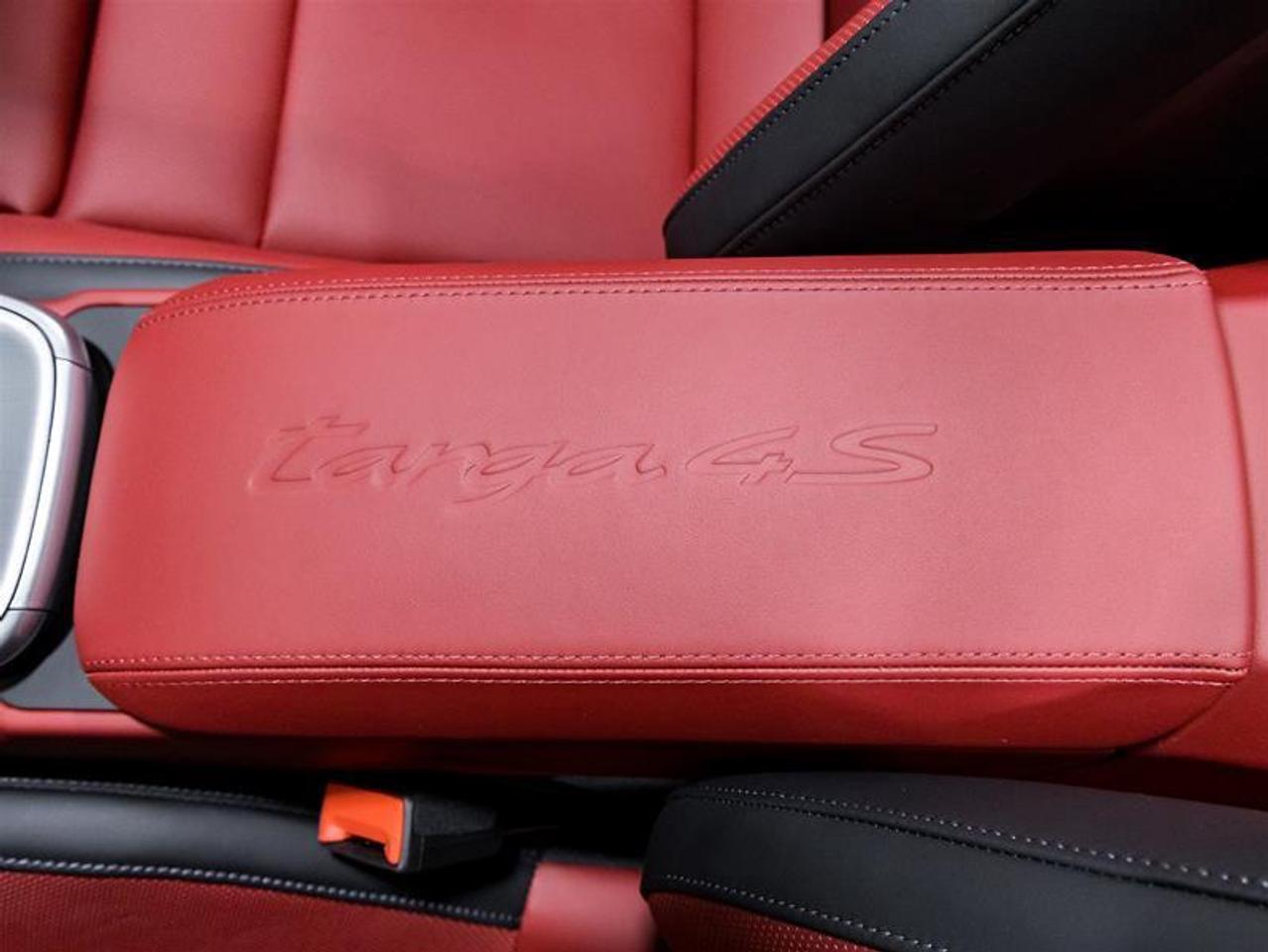 2026 Porsche 911  Photo