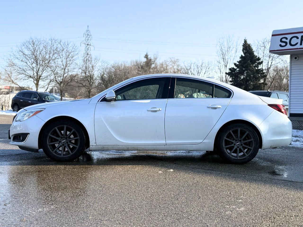2017 Buick Regal Premium I 4dr Front-Wheel Drive Sedan Photo