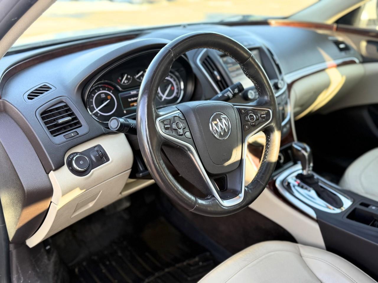 2017 Buick Regal Premium I 4dr Front-Wheel Drive Sedan Photo