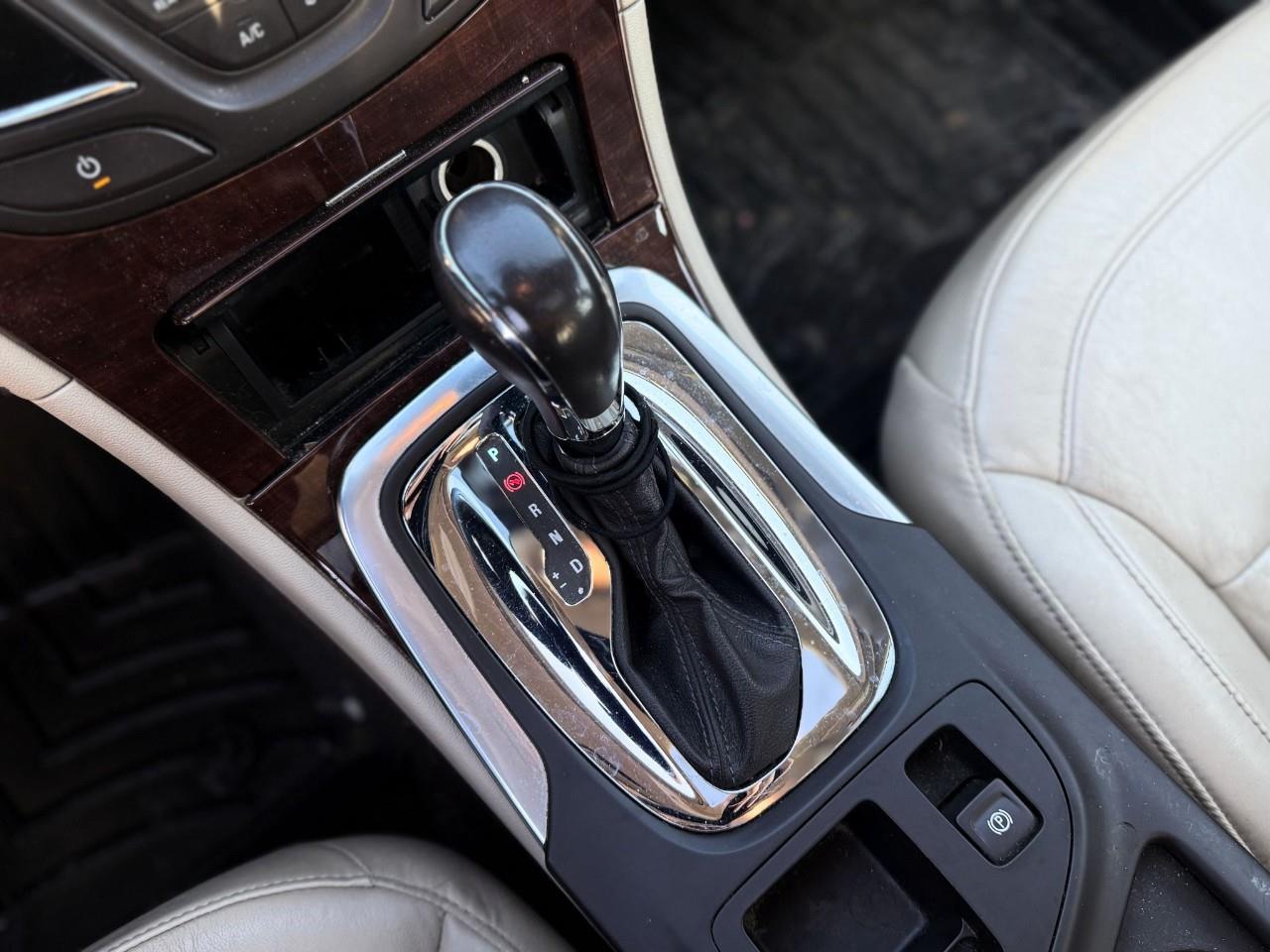 2017 Buick Regal Premium I 4dr Front-Wheel Drive Sedan Photo