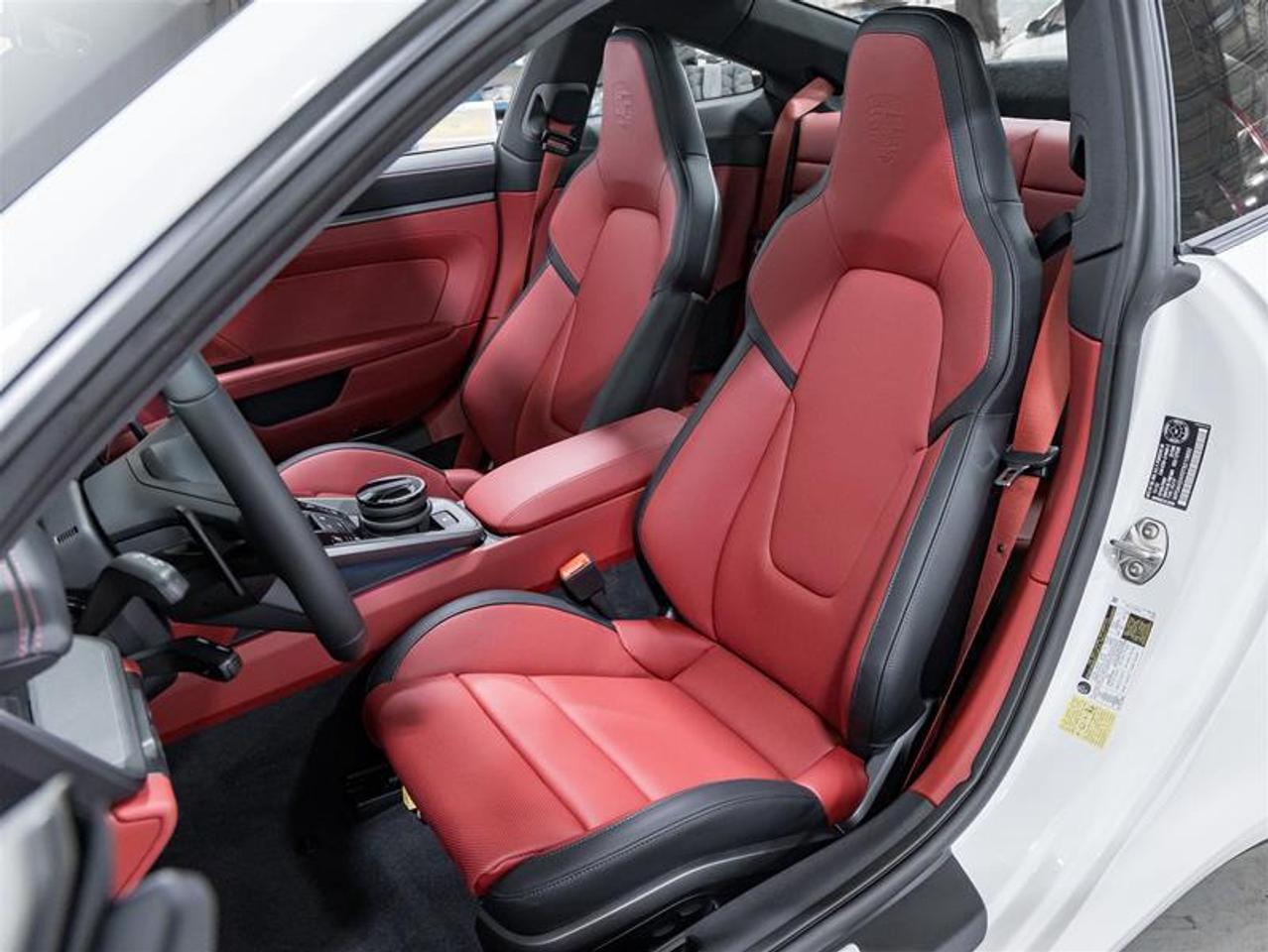 2026 Porsche 911  Photo