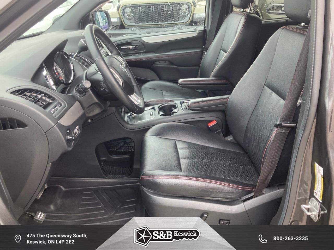 2017 Dodge Grand Caravan GT Passenger Van Photo