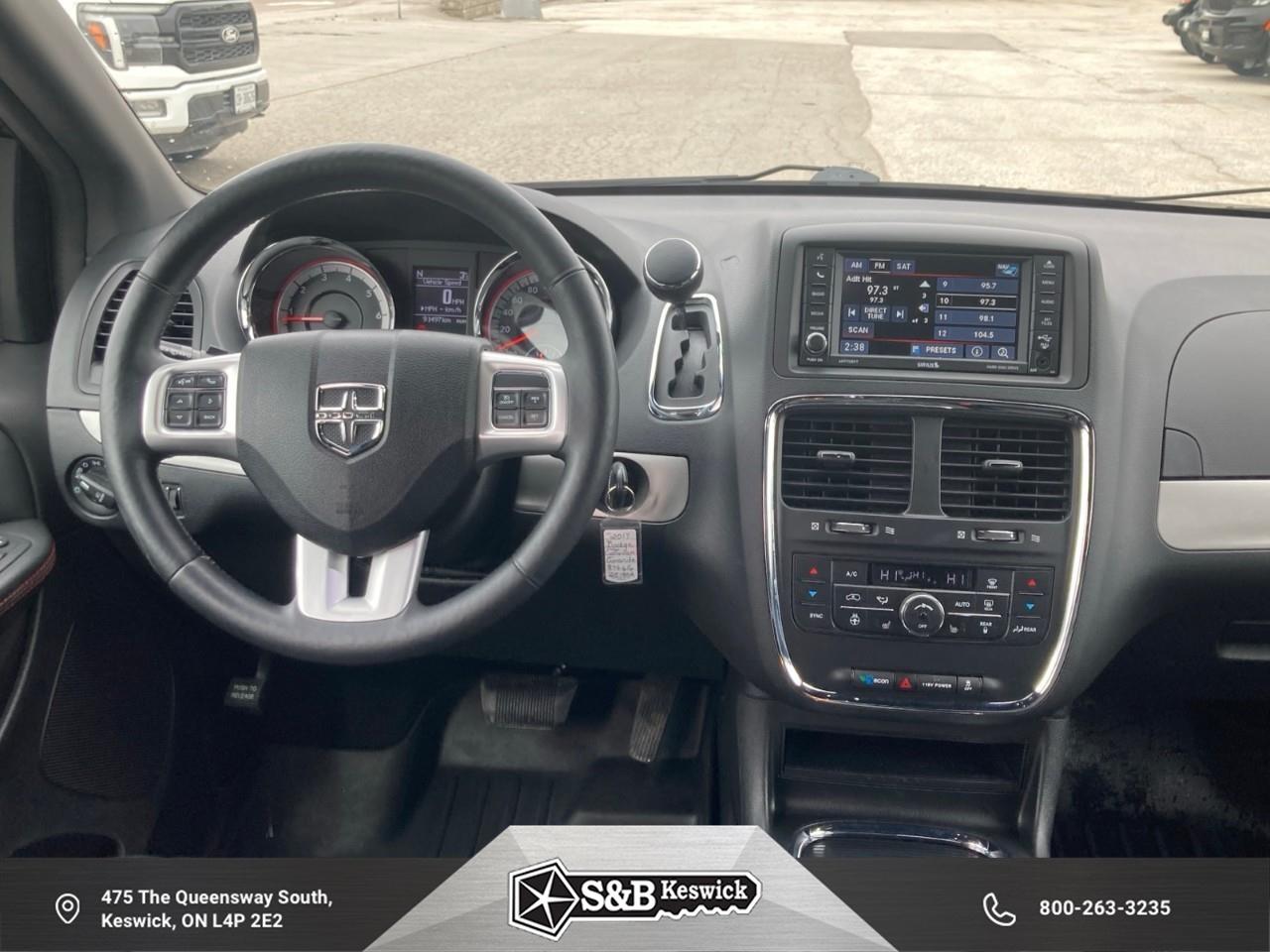 2017 Dodge Grand Caravan GT Passenger Van Photo