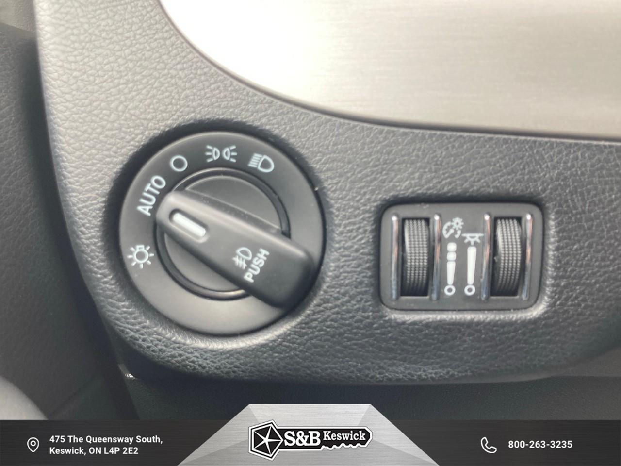 2017 Dodge Grand Caravan GT Passenger Van Photo