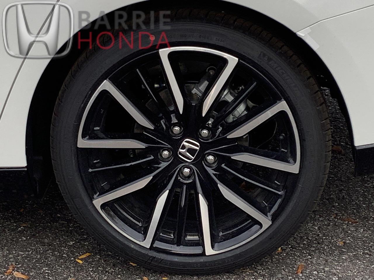 2026 Honda Passport TrailSport Touring Blackout 4dr All-Wheel Drive Photo