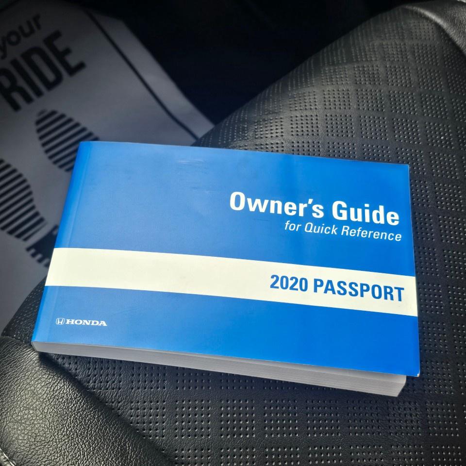 2020 Honda Passport Touring AWD Photo