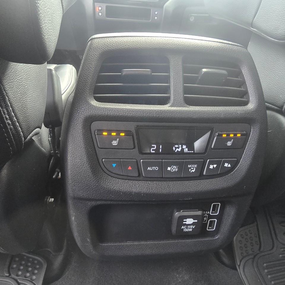 2020 Honda Passport Touring AWD Photo