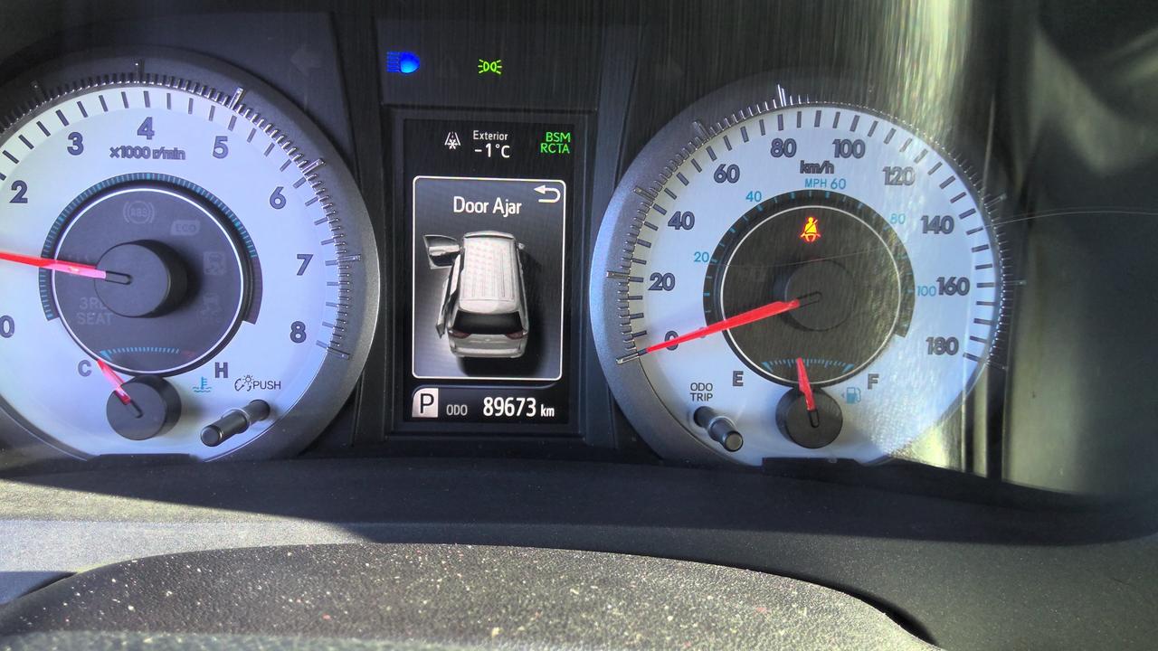 2019 Toyota Sienna SE 8-Passenger 4dr Front-Wheel Drive Passenger Van Photo