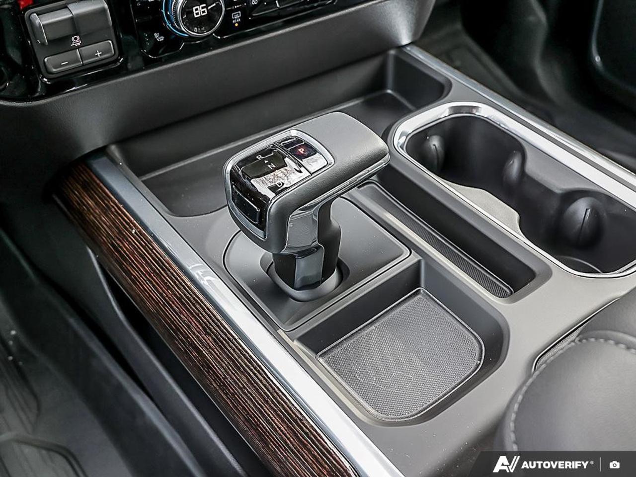 2026 GMC Sierra 1500 Crew Cab Short Box 4-Wheel Drive Elevation Photo