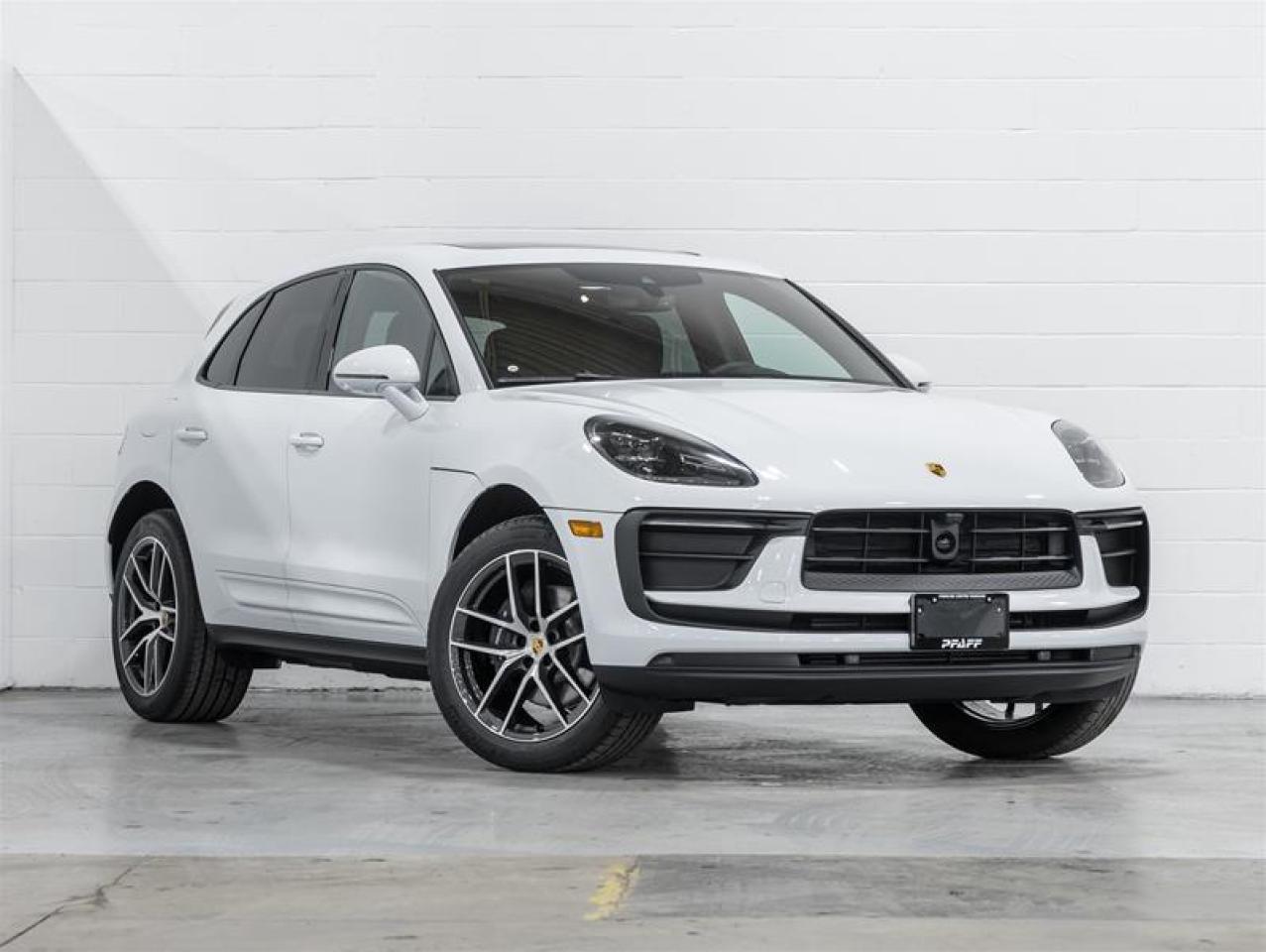 2026 Porsche Macan  Photo