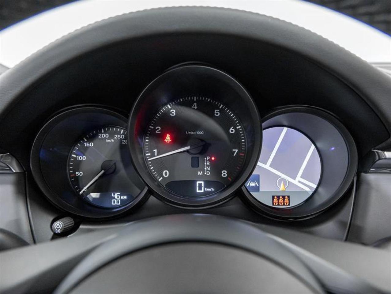 2026 Porsche Macan  Photo