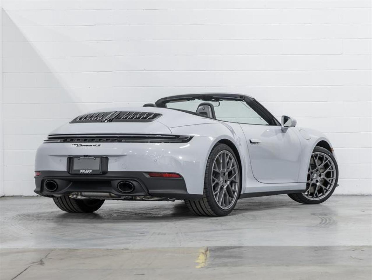 2026 Porsche 911  Photo