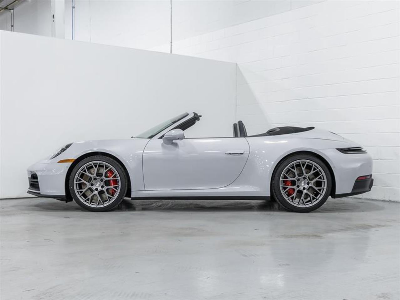 2026 Porsche 911  Photo