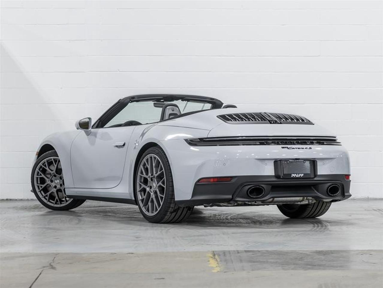 2026 Porsche 911  Photo