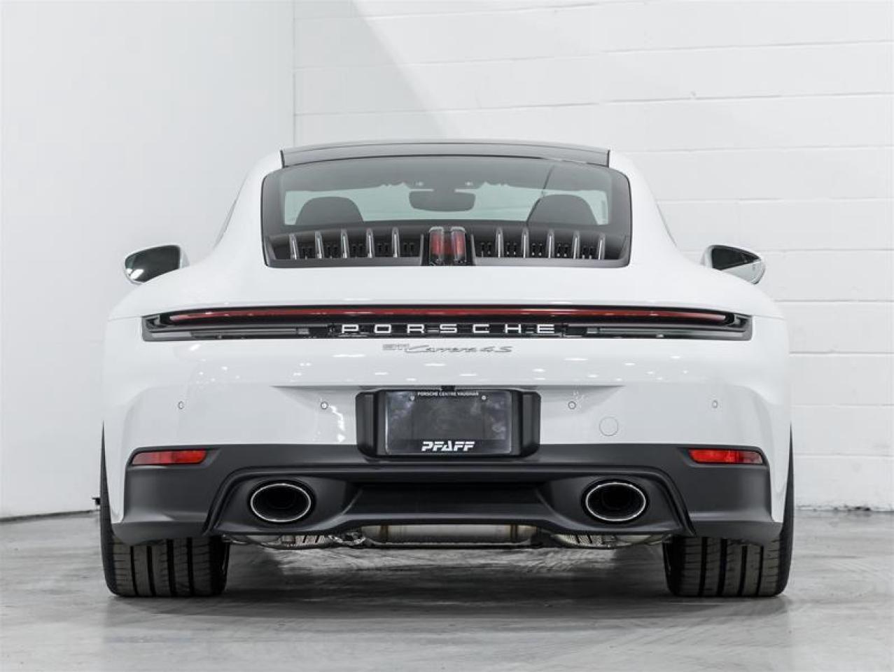 2026 Porsche 911  Photo