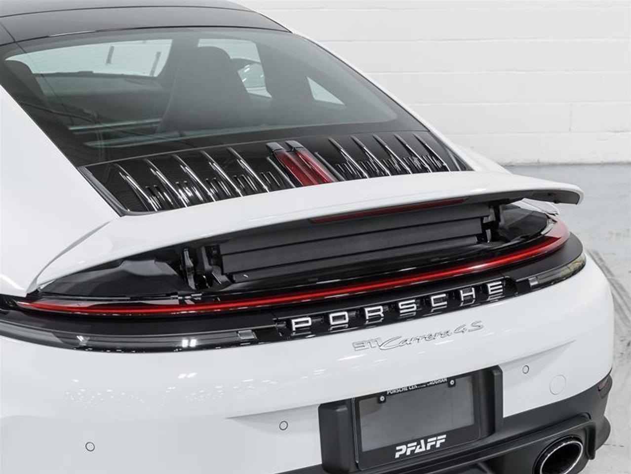 2026 Porsche 911  Photo
