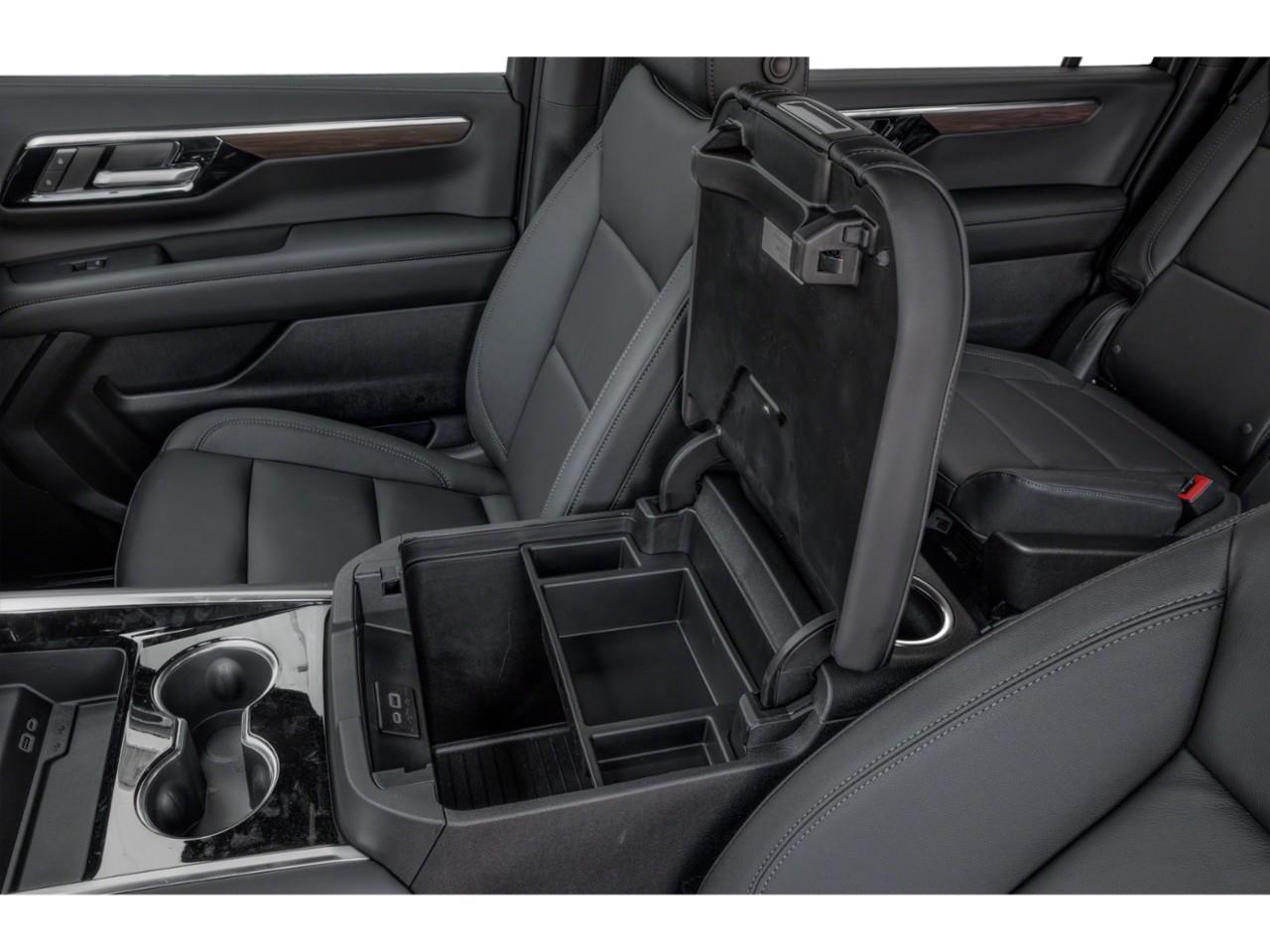 2026 Chevrolet Suburban LT 4dr 4x4 Photo