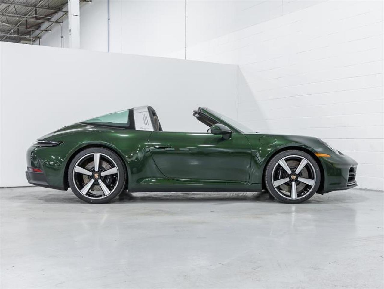 2026 Porsche 911  Photo