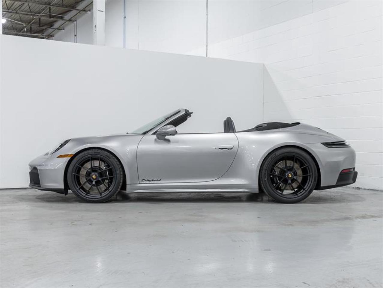 2026 Porsche 911  Photo