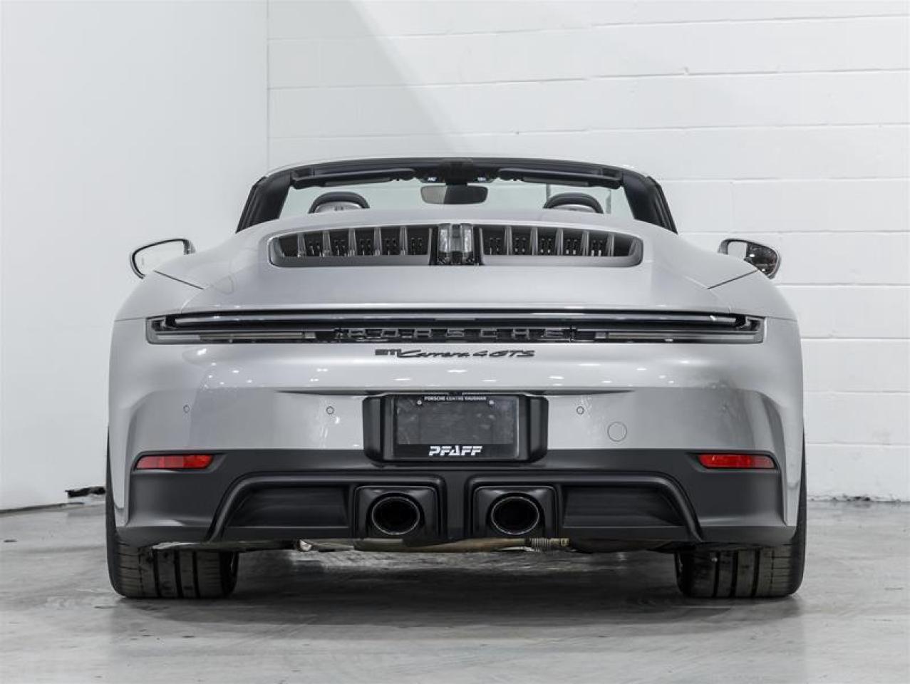 2026 Porsche 911  Photo