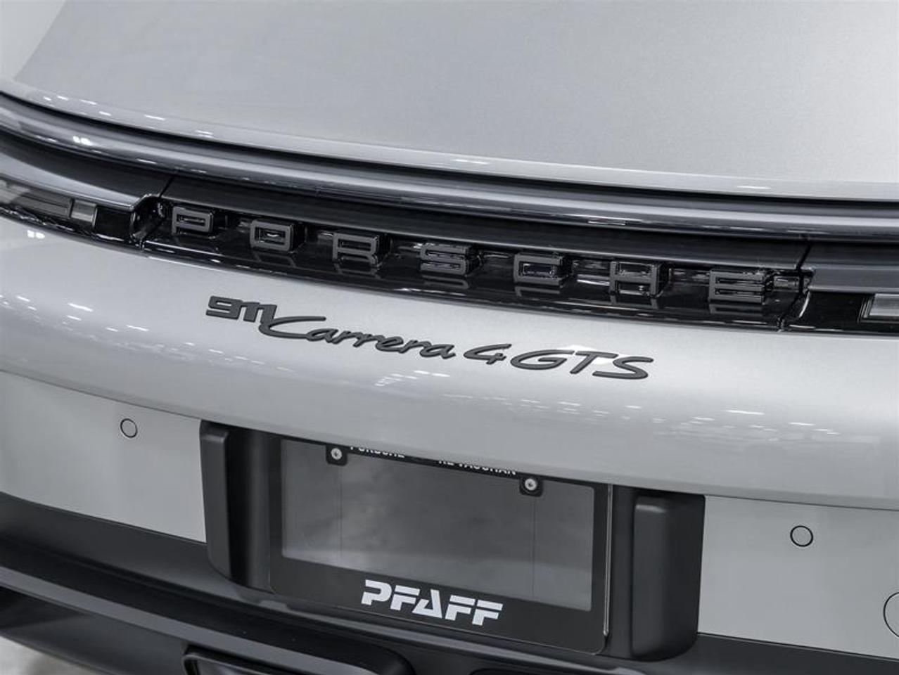 2026 Porsche 911  Photo