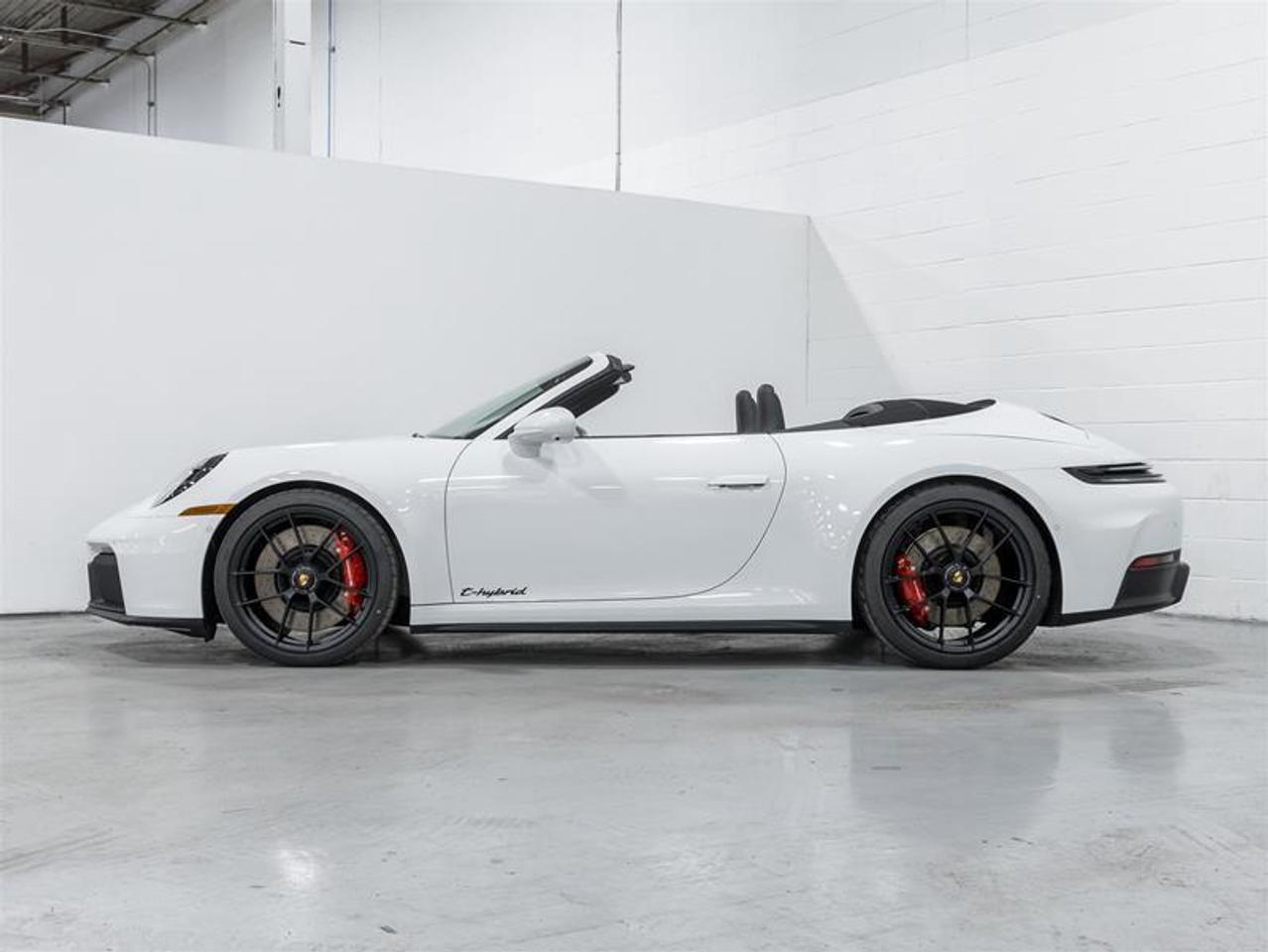 2026 Porsche 911  Photo